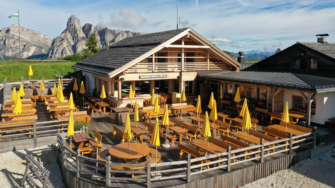 Rifugio Ütia Bioch 2.079 m